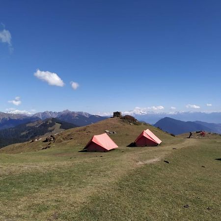 Tirthan Crest Homestay Banjār 外观 照片