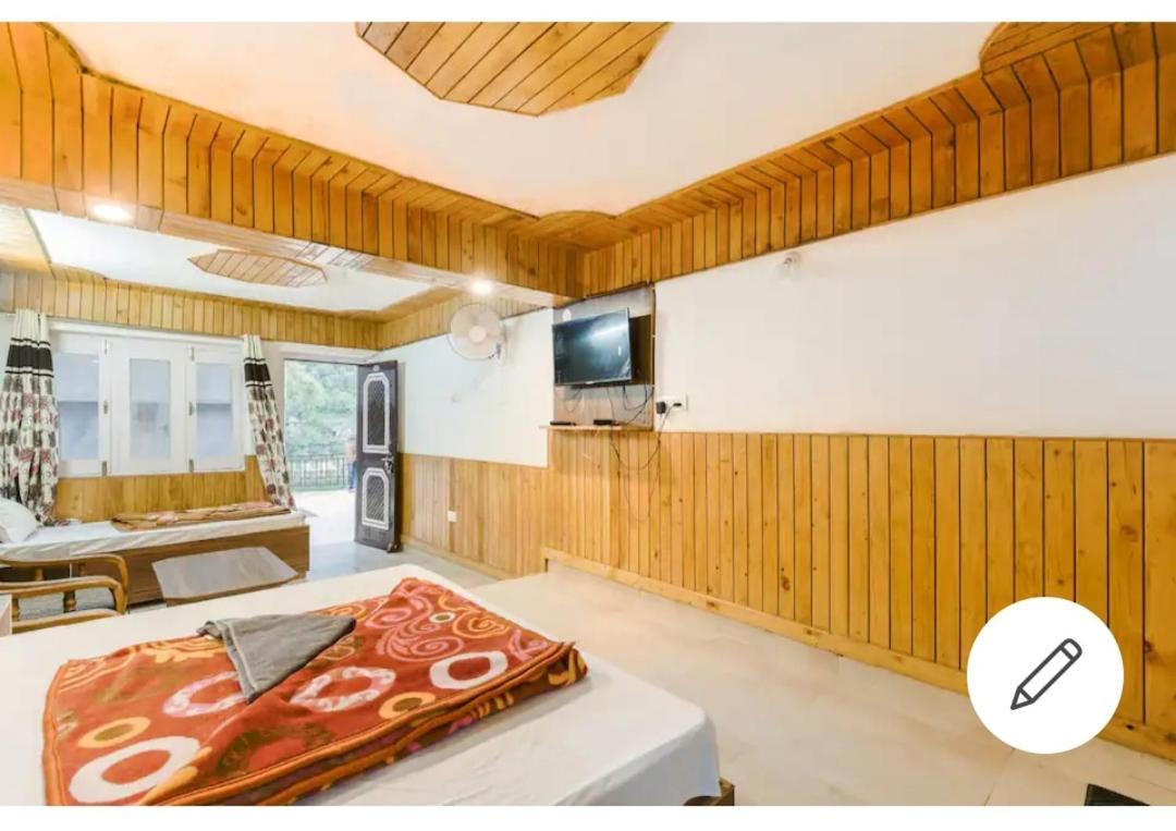 Tirthan Crest Homestay Banjār 外观 照片