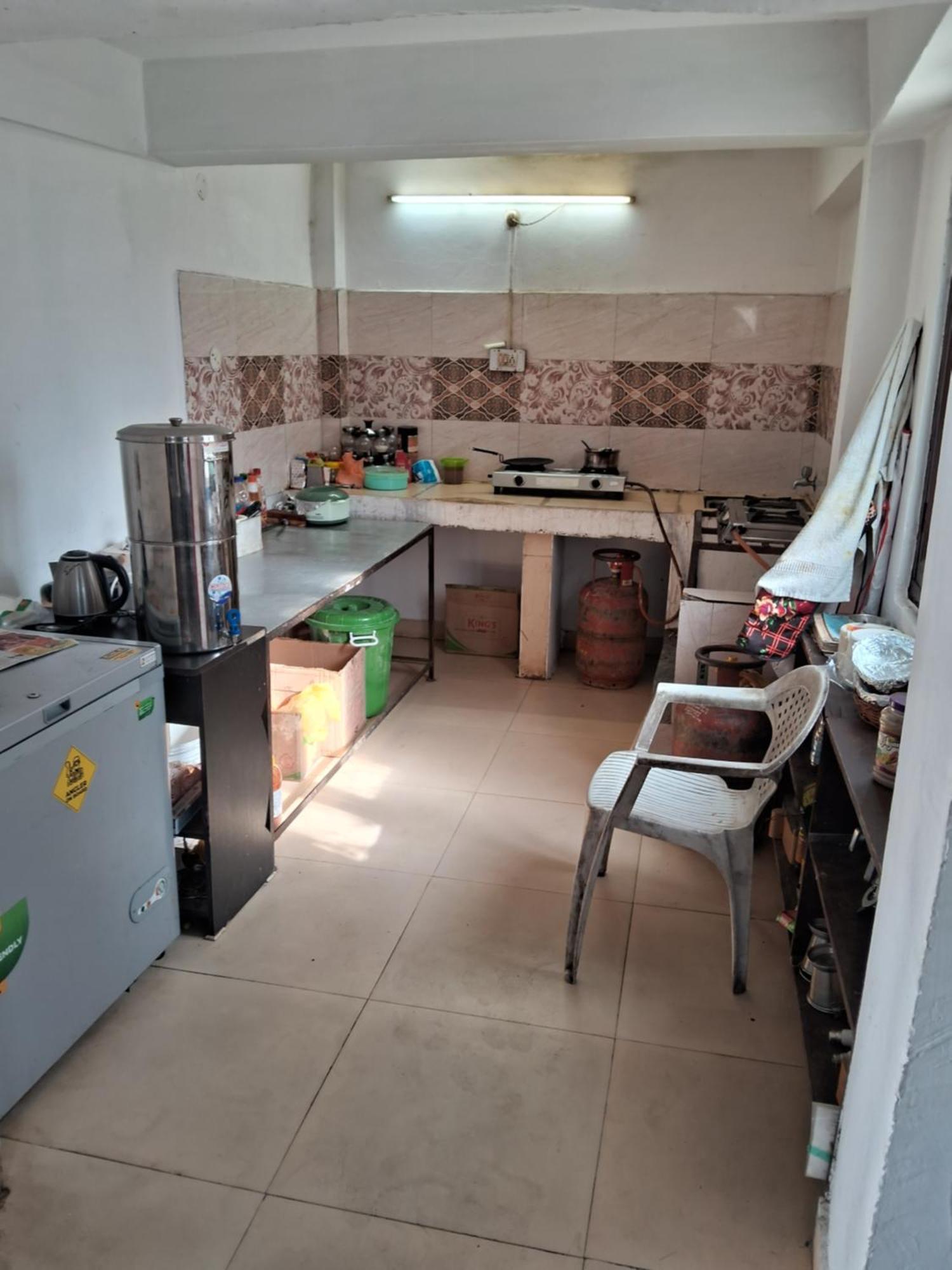 Tirthan Crest Homestay Banjār 外观 照片